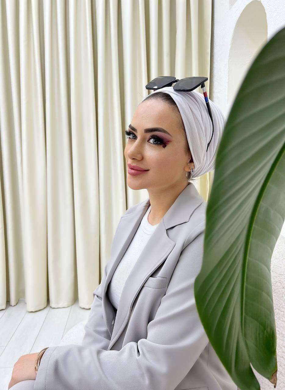 formales zweiteiliges Set Hijab