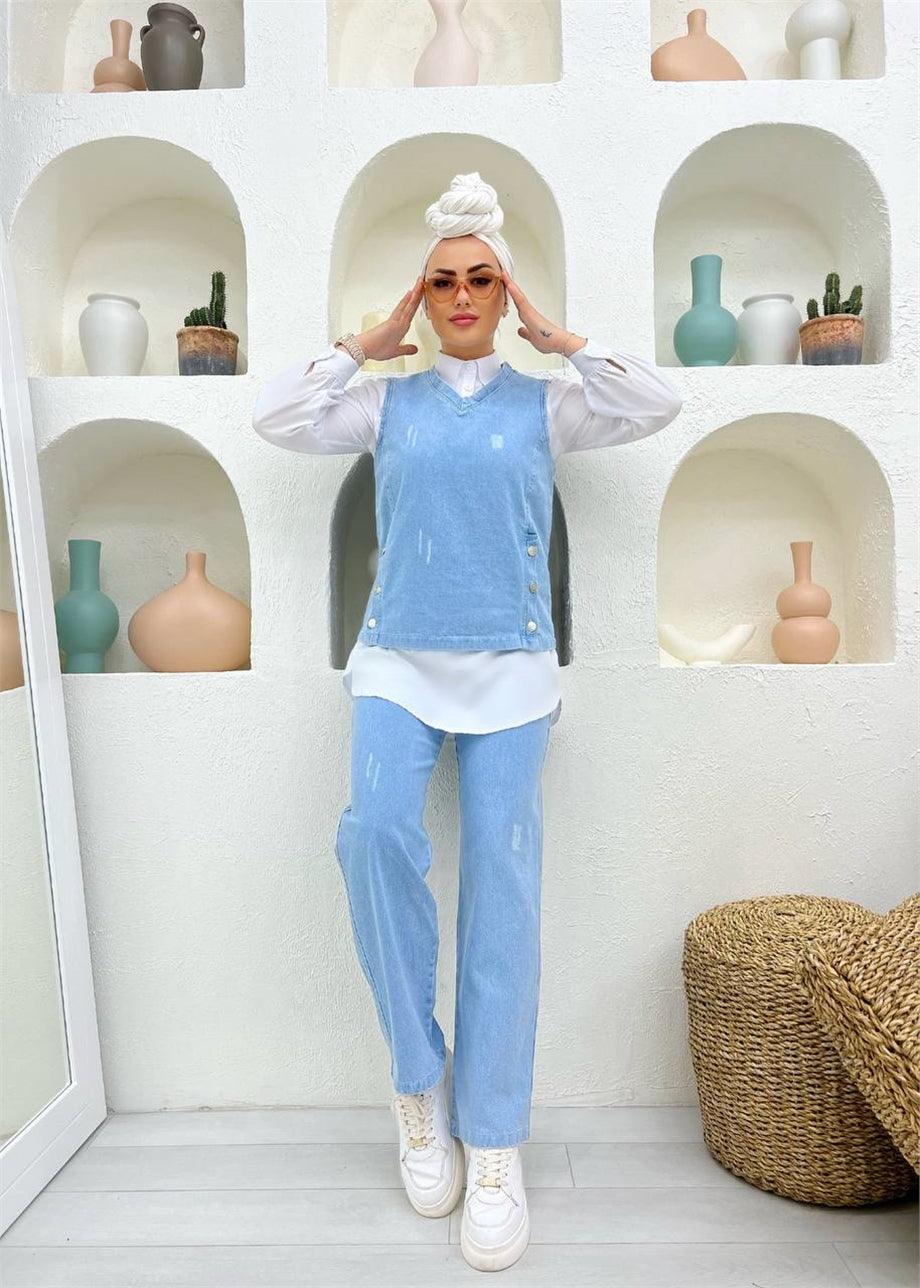 Jeans three -piece set, jacket and pants.